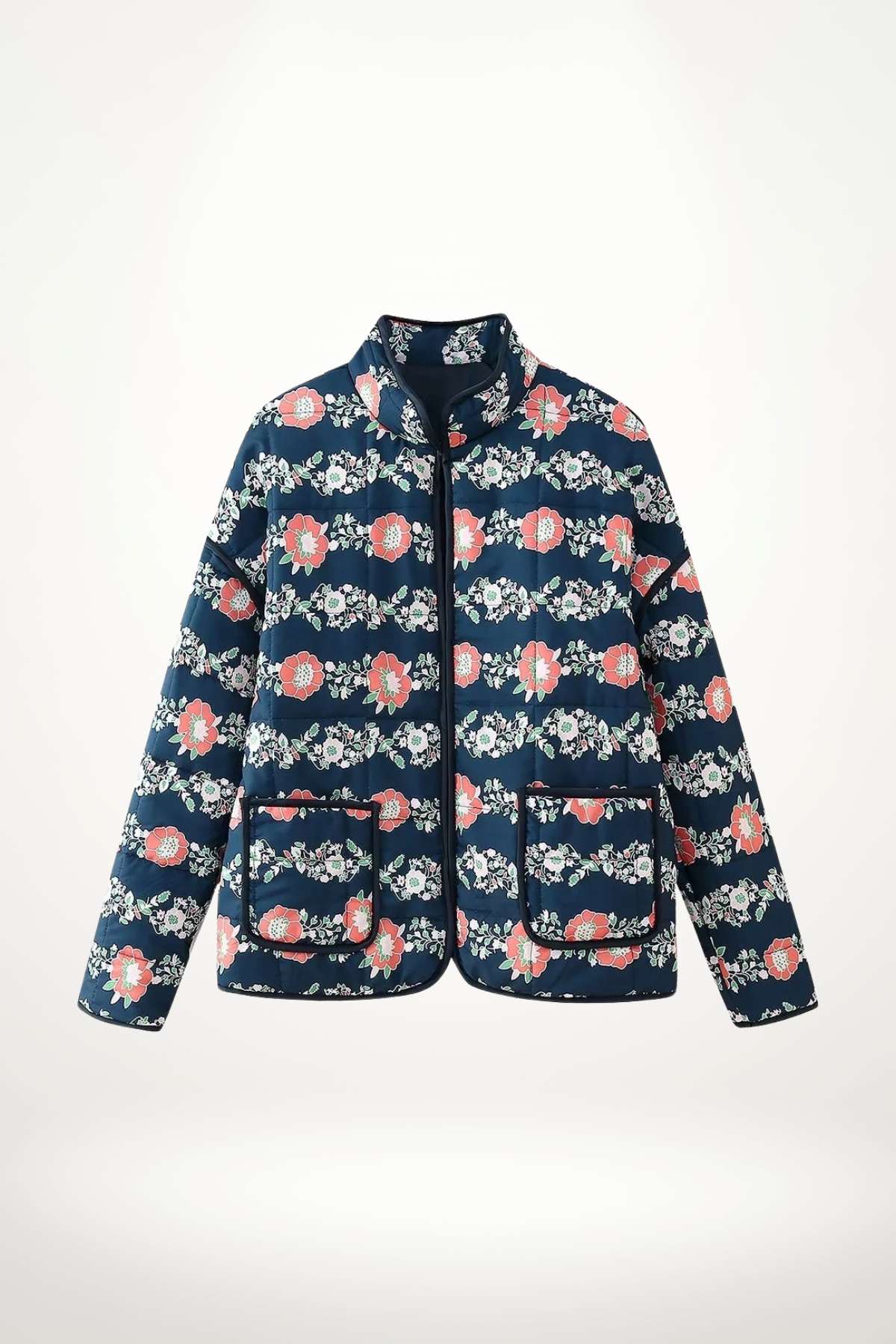 Veste kimono matelassée bleu marine motif floral corail et vert, coupe droite col mao, style cocooning douillet en coton tissé