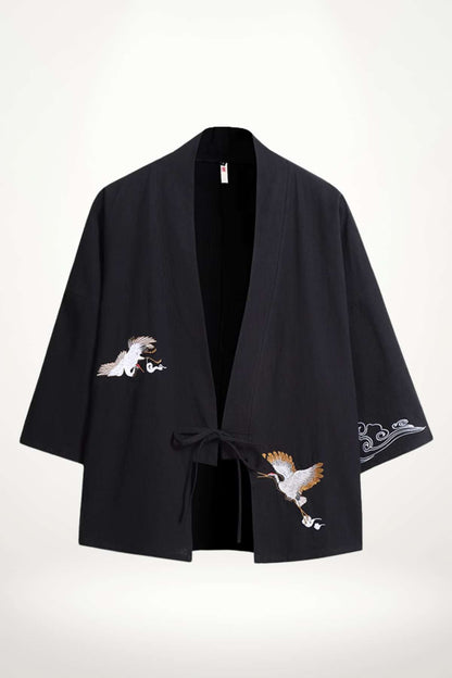 Chemise kimono noire avec broderies de grues blanches et dorées, style élégant et décontracté