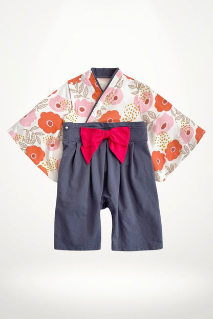 kimono bébé coton fleurs rose et corail avec bas bleu et ceinture obi – modèle fille élégant et graphique