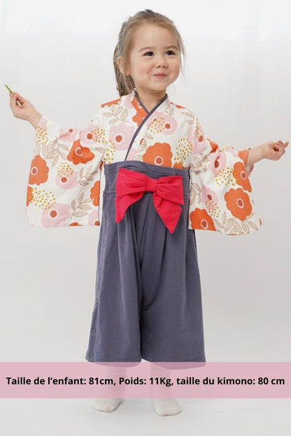 kimono bébé coton fleurs rose et corail avec bas bleu et ceinture obi – modèle fille élégant et graphique