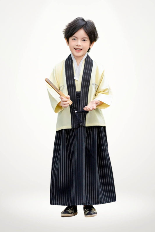 kimono garçon beige et noir style japonais traditionnel