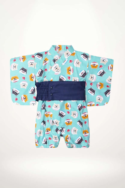 Kimono bébé en tissu bleu clair avec motifs de chiens et ceinture bleu marine