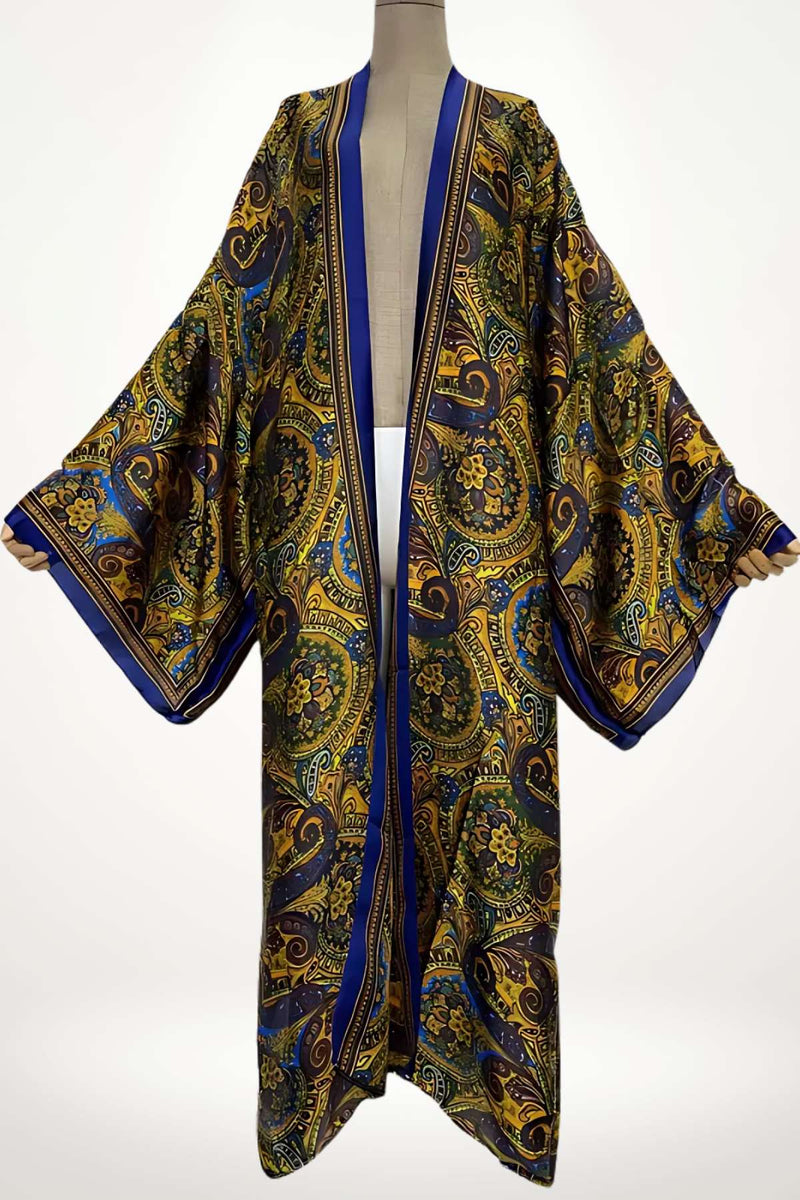 kimono long femme en satin motif baroque bleu doré coupe fluide et élégante
