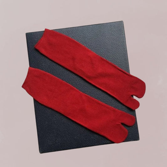 chaussettes tabi rouges coton unisexe style japonais pour kimono homme et femme

