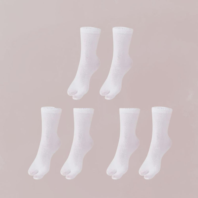 chaussettes tabi  blanches trois paires style japonais discret et confortable 