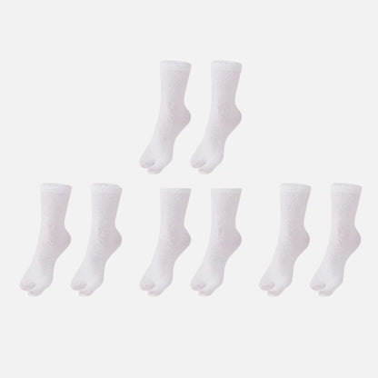 Lot de quatre paires de chaussettes tabi blanches, confortables, avec une texture douce et un design élégant