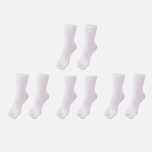 Lot de quatre paires de chaussettes tabi blanches, confortables, avec une texture douce et un design élégant