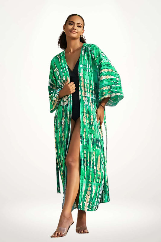 Kimono femme plage vert à motifs abstraits beige et blanc, ceinturé et fluide, élégant pour l’été