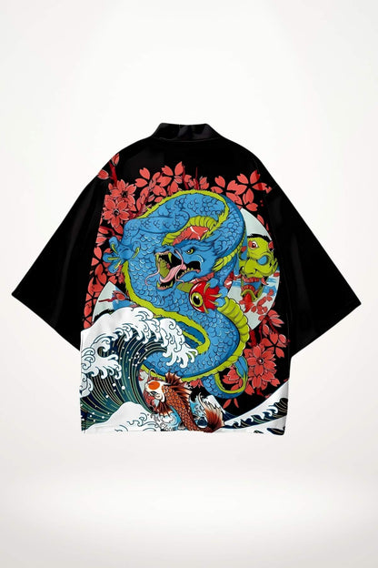 Kimono court noir avec motifs colorés de dragon, vagues et fleurs, style japonais vibrant et audacieux
