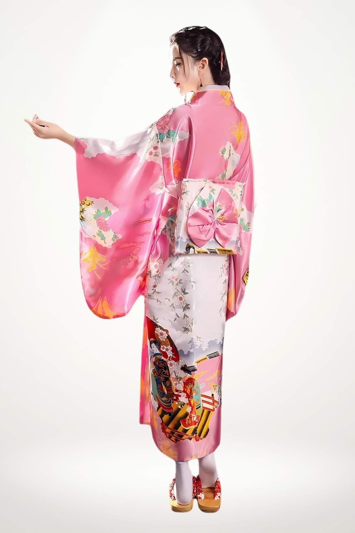 Femme en kimono rose satiné, décoré de motifs floraux, avec un obi assorti et des sandales traditionnelles