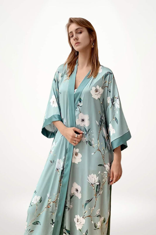 kimono luxe femme satin vert d’eau motif floral blanc léger tendance taille unique
