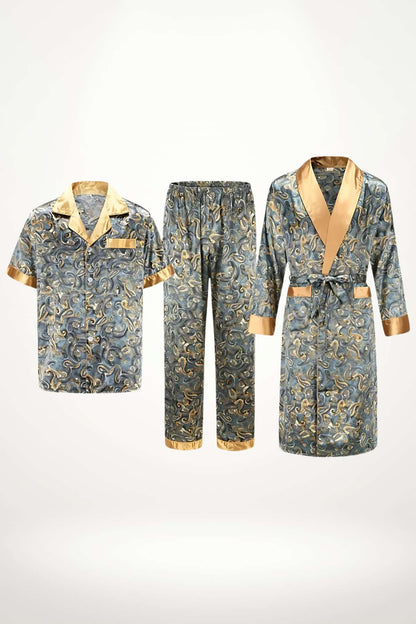 Ensemble de vêtements en satin bleu avec motifs dorés, comprenant une chemise, un pantalon et un kimono élégant