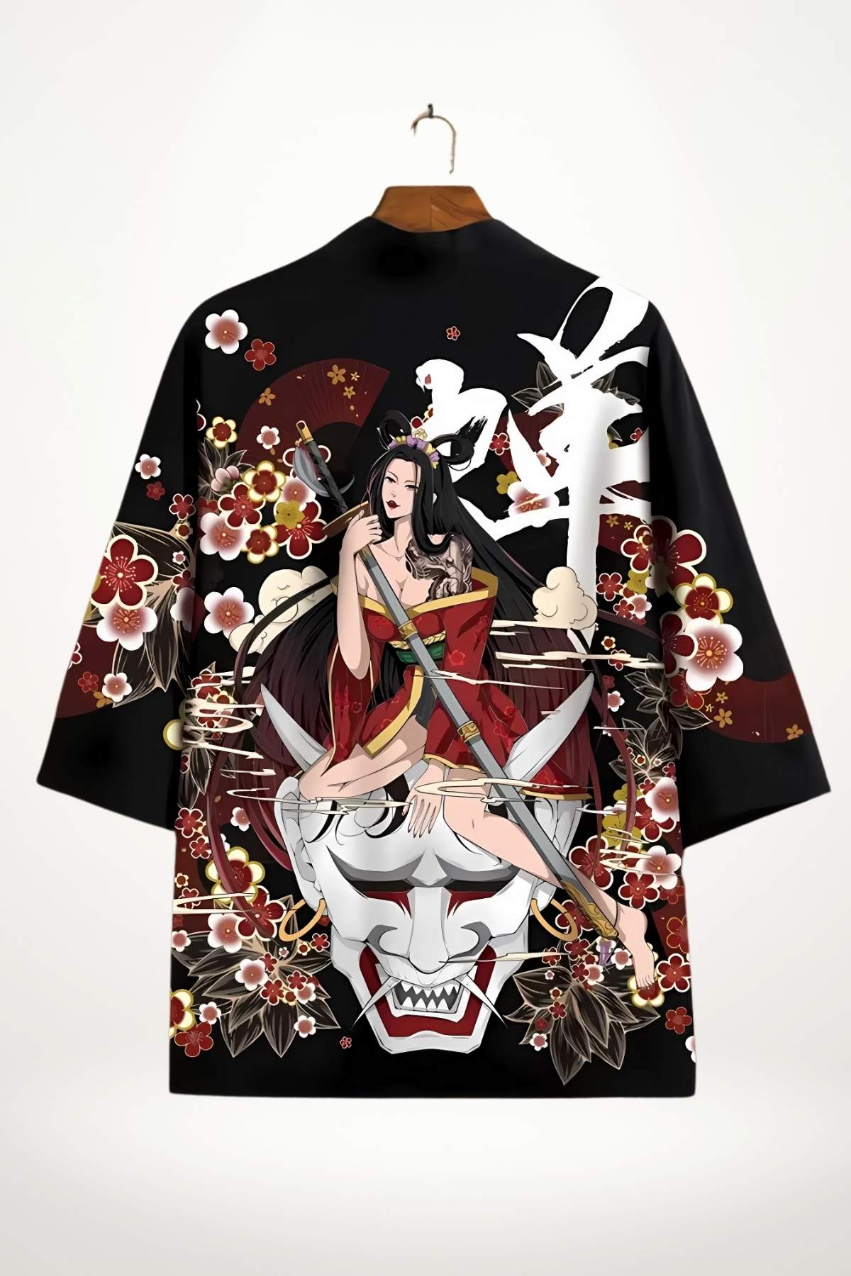 Veste kimono femme noire ornée de motifs floraux rouges et d'une illustration artistique sur fond sombre